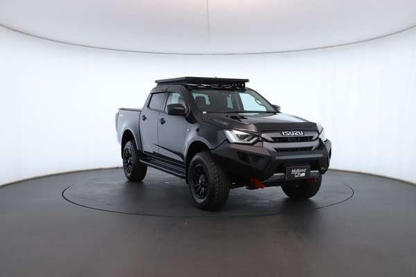 2021 Isuzu D-MAX SX 4X4 - Image 5