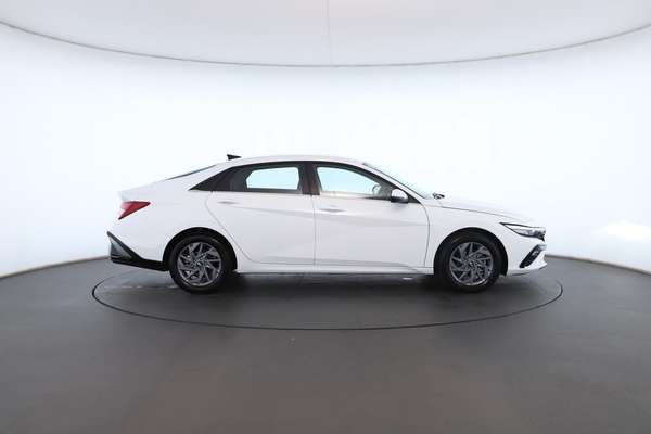 2025 Hyundai i30 CN7.V2 - Image 3