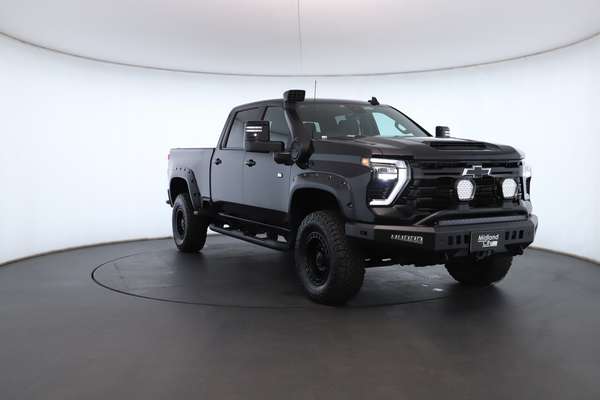 2025 Chevrolet Silverado HD LTZ Premium W/Tech Pack T1 4X4 - Image 6