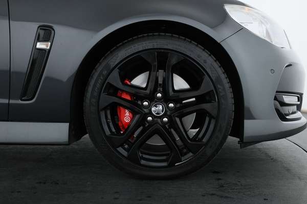 2017 Holden Commodore SS V Redline VF Series II - Image 4