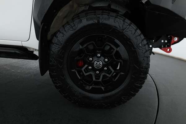 2023 Toyota Hilux GR Sport GUN126R 4X4 - Image 4