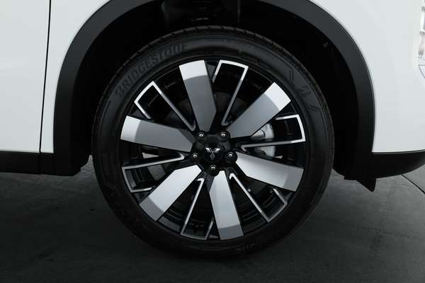 2025 Mitsubishi Outlander Aspire ZM - Image 4