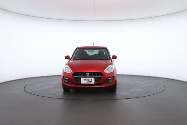 2021 Suzuki Swift GL Navigator AZ Series II - Image 6