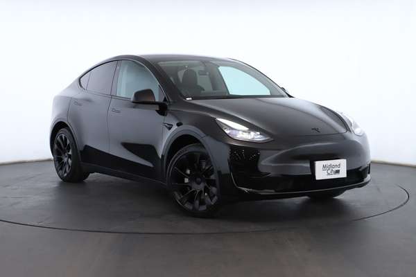 2023 Tesla Model Y Rear-Wheel Drive - Image 1