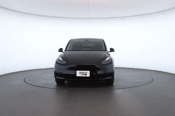 2023 Tesla Model Y Rear-Wheel Drive - Image 6