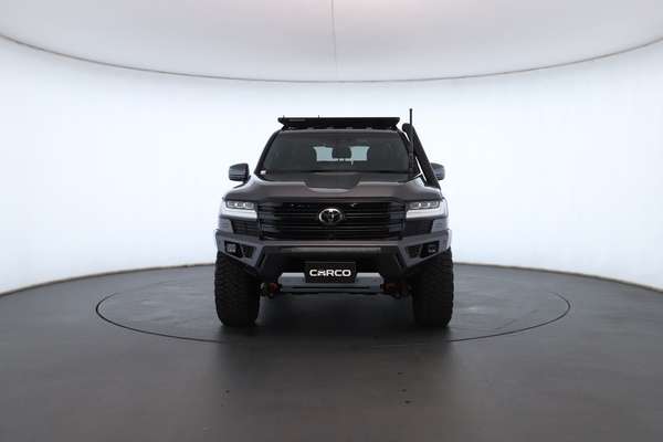 2022 Toyota Landcruiser VX FJA300R - Image 6